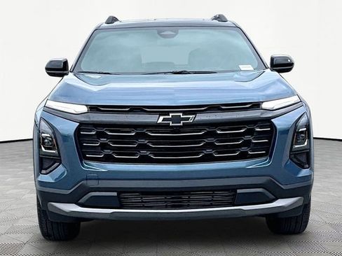 New 2026 Chevrolet Equinox LT w/ Convenience Package II FWD image 2
