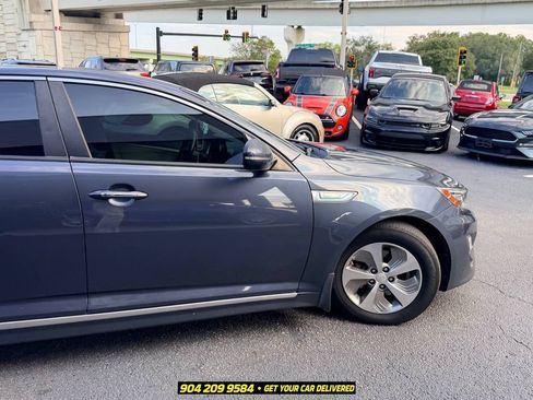 Used 2015 Kia Optima LX w/ Hybrid Convenience Package FWD image 9