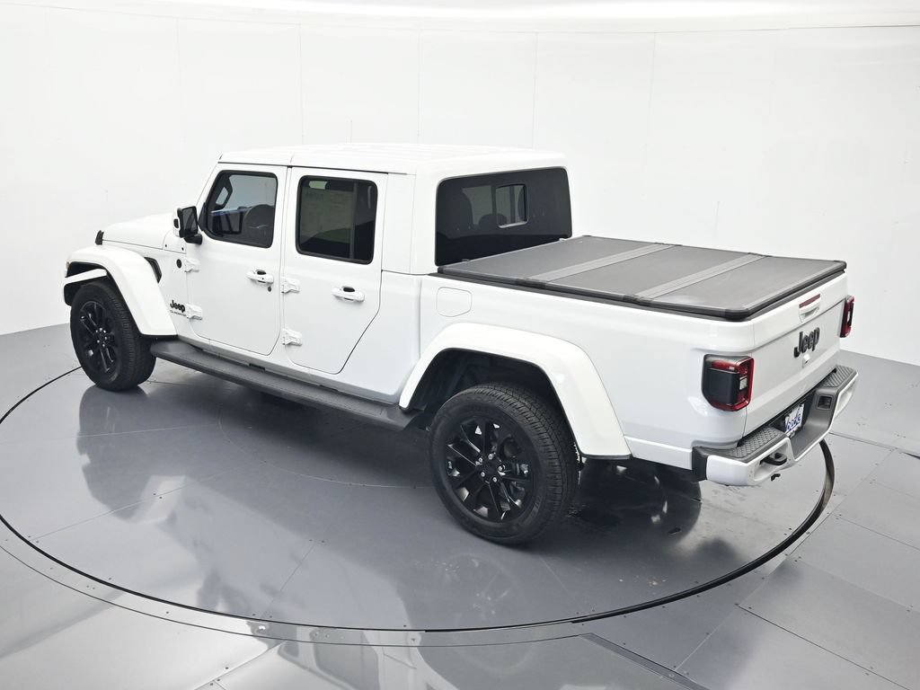 Used 2021 Jeep Gladiator Overland AWD/4WD image 35