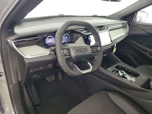 New 2026 Jeep Cherokee Laredo image 11