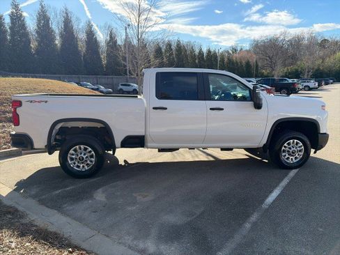 Used 2025 Chevrolet Silverado 2500 W/T w/ WT Convenience Package image 8