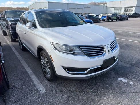 Used 2017 Lincoln MKX Reserve w/ Lincoln MKX Climate Package image 1