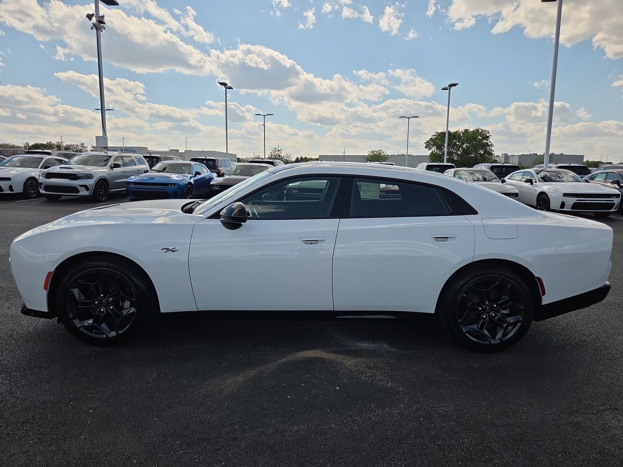 New 2026 Dodge Charger R/T w/ Blacktop Package AWD/4WD image 4