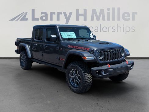 New 2026 Jeep Gladiator Mojave AWD/4WD image 7