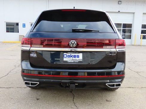 Used 2025 Volkswagen Atlas SEL Premium R-Line image 6