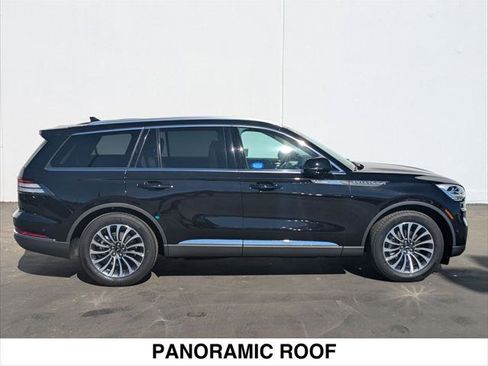 Used 2023 Lincoln Aviator Reserve w/ Equipment Group 201A RWD image 6