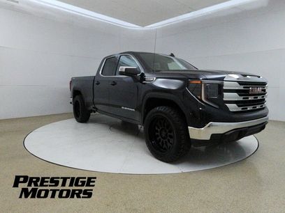 Used 2023 GMC Sierra 1500 SLE w/ Enhanced Capability Package