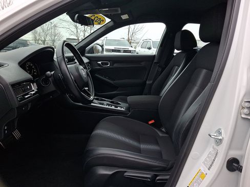 Used 2023 Honda Civic Sport image 13