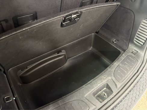 Used 2020 Dodge Durango SXT AWD/4WD image 12