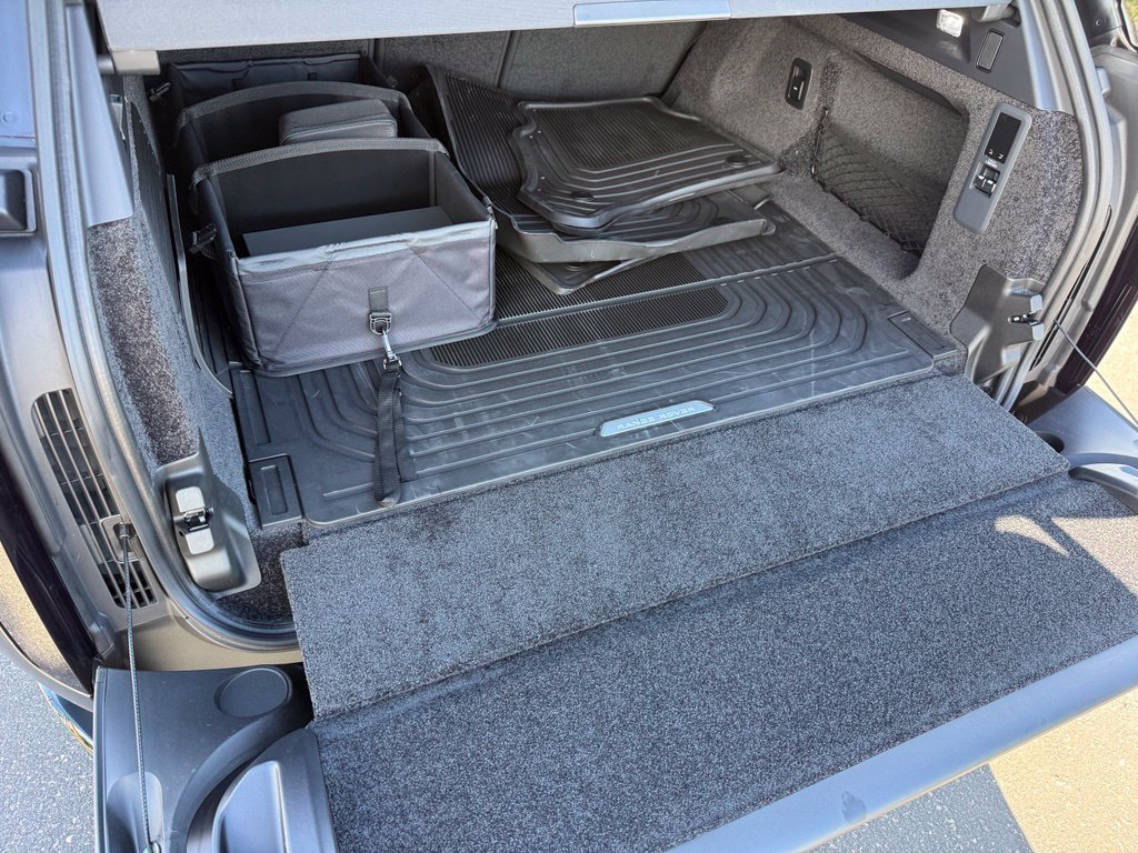 New 2027 Land Rover Range Rover SE AWD/4WD image 18