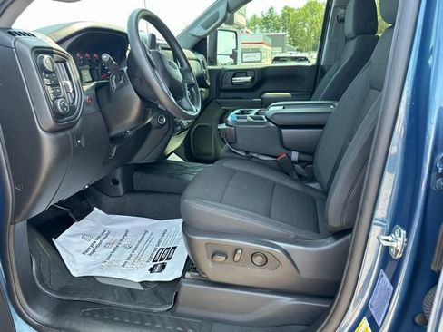 Used 2026 Chevrolet Silverado 2500 Custom w/ Custom Convenience Package AWD/4WD image 16