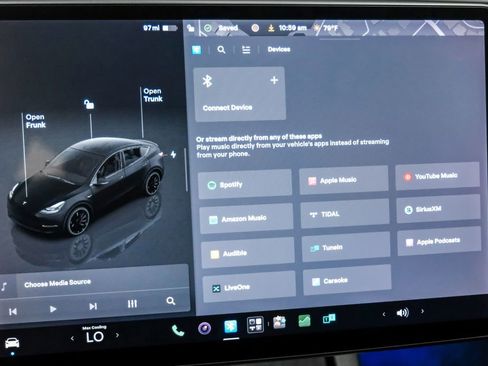 Used 2022 Tesla Model Y Performance AWD/4WD image 28