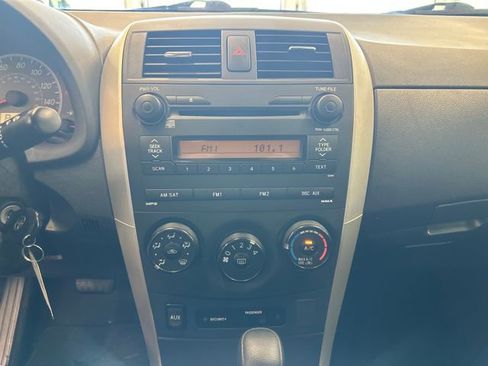 Used 2009 Toyota Corolla S FWD image 14