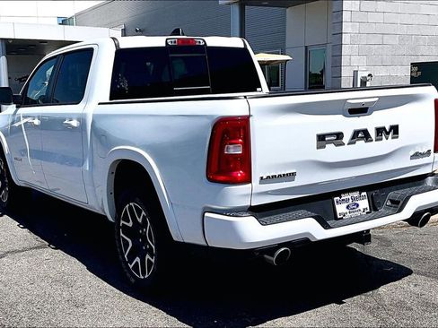Used 2025 RAM 1500 Laramie w/ Sport Appearance Package AWD/4WD image 3