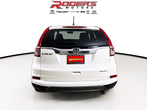 Used 2016 Honda CR-V SE image 6