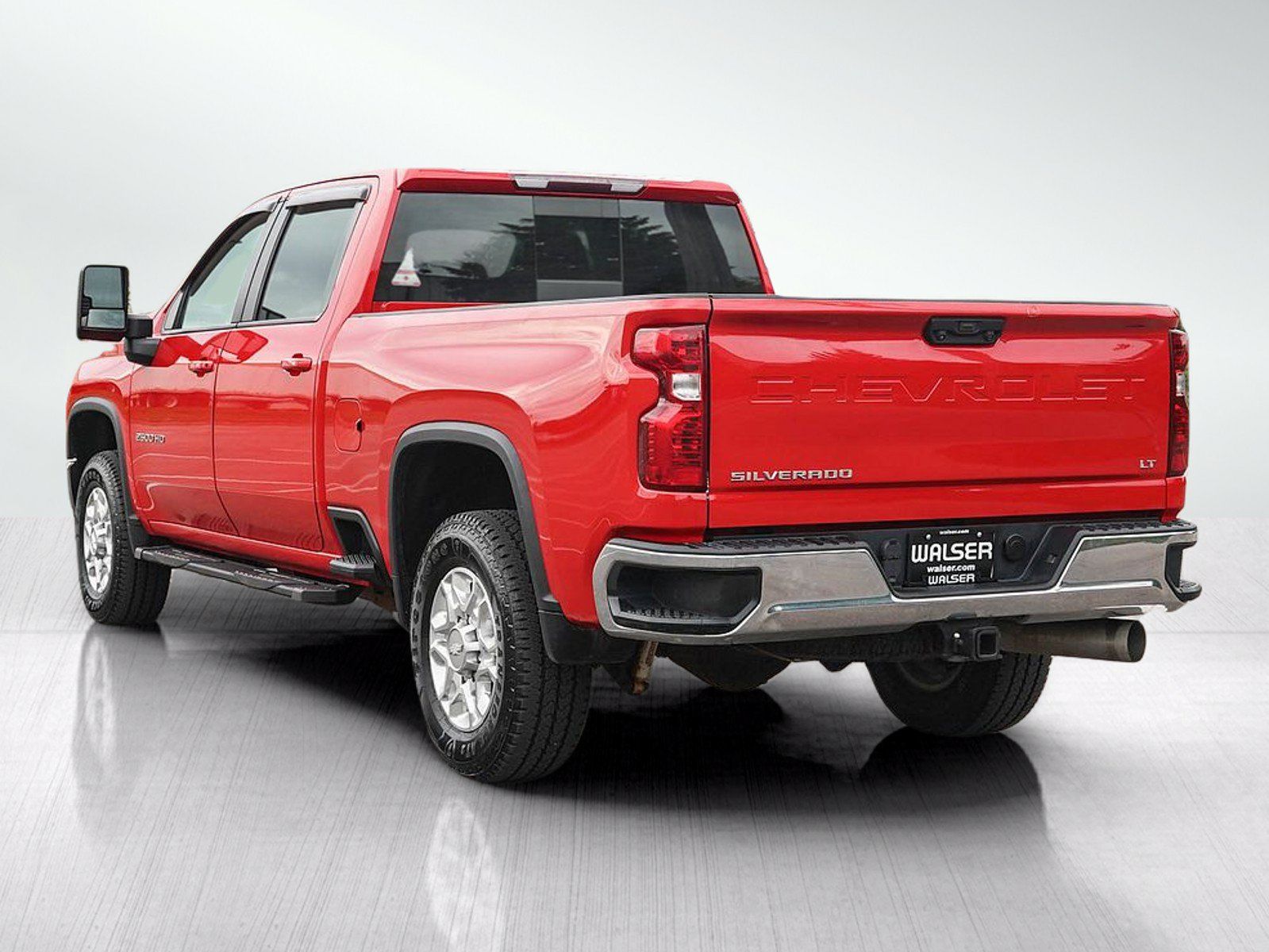 Used 2020 Chevrolet Silverado 2500 LT w/ Convenience Package AWD/4WD image 3