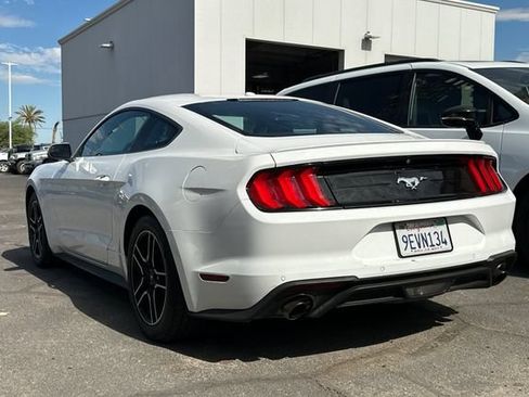 Used 2020 Ford Mustang Premium RWD image 6