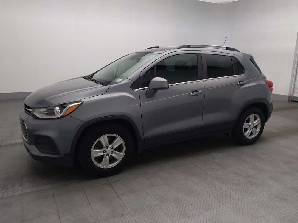 Used 2020 Chevrolet Trax LT FWD image 2