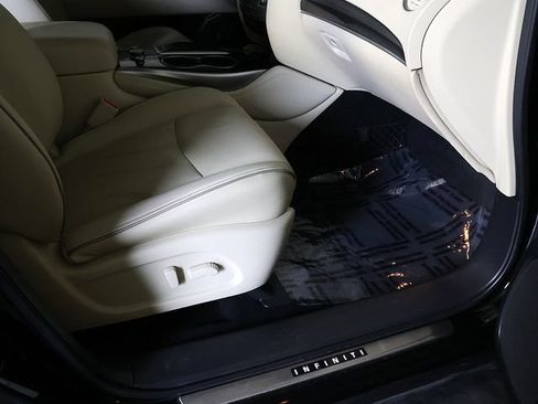 Used 2019 INFINITI QX60 Luxe w/ Essential Package AWD/4WD image 36