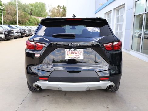 Used 2022 Chevrolet Blazer LT w/ Sound & Technology Package AWD/4WD image 9