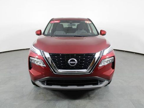 Certified 2022 Nissan Rogue SV FWD image 14
