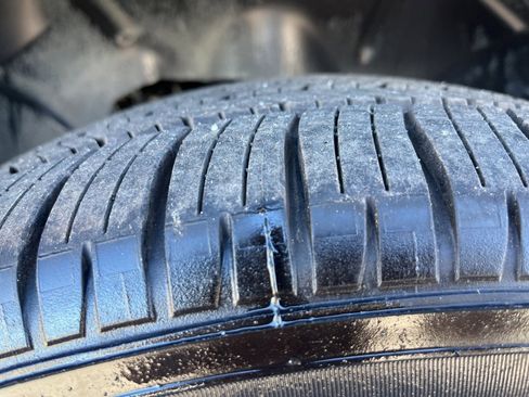 Used 2019 RAM 1500 Limited image 10