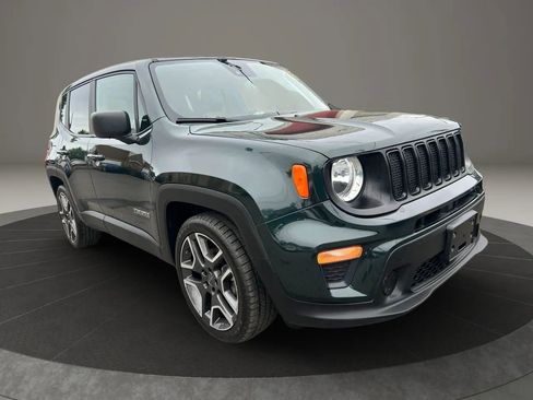 Used 2021 Jeep Renegade Sport FWD image 3