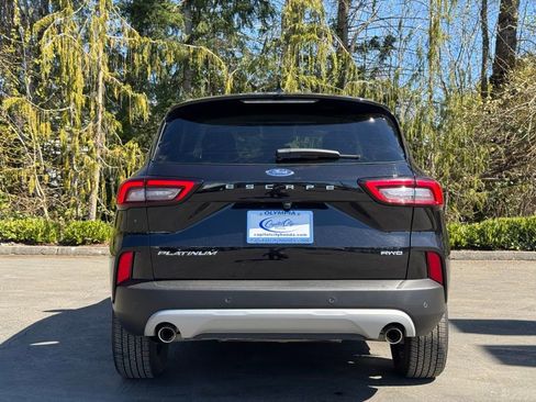 Used 2025 Ford Escape Platinum AWD/4WD image 17