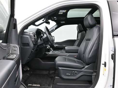 Used 2025 Ford F150 Lariat w/ Equipment Group 502A High AWD/4WD image 9