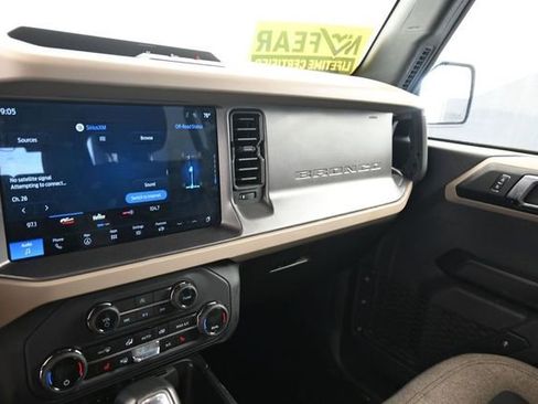 Used 2025 Ford Bronco Big Bend AWD/4WD image 21