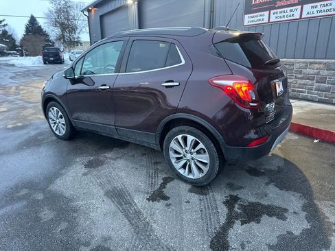 Used 2018 Buick Encore Preferred image 3