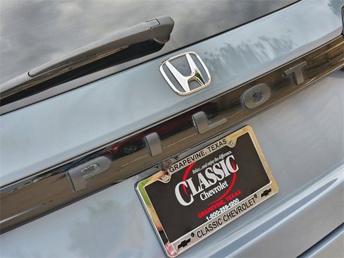 Used 2023 Honda Pilot Touring image 9