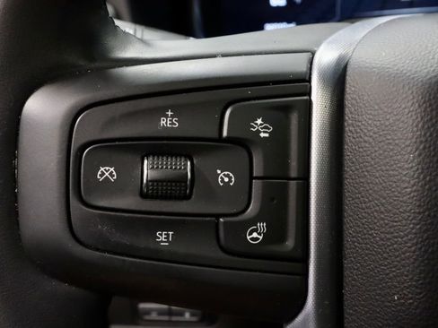 Used 2024 GMC Yukon SLT w/ SLT Luxury Package AWD/4WD image 30