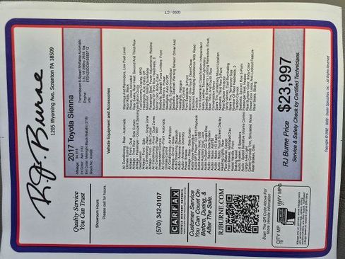 Used 2017 Toyota Sienna XLE Premium FWD image 24