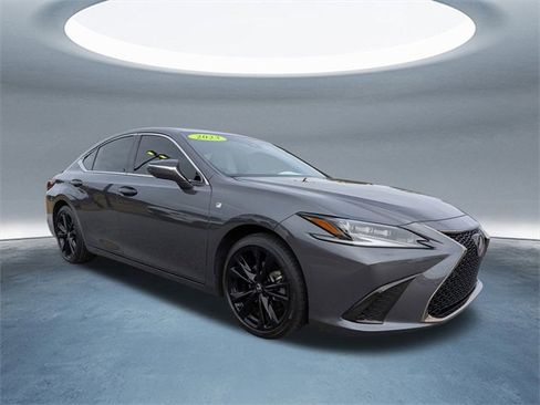 Certified 2023 Lexus ES 350 F Sport w/ Accessory Package (Z2) image 2