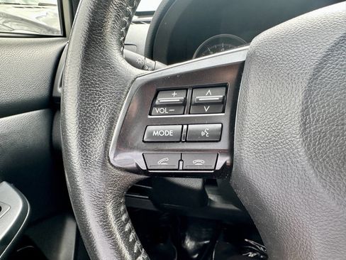 Used 2013 Subaru Crosstrek 2.0i Limited image 19