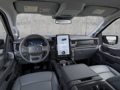 New 2025 Ford F150 Lightning Flash AWD/4WD image 9