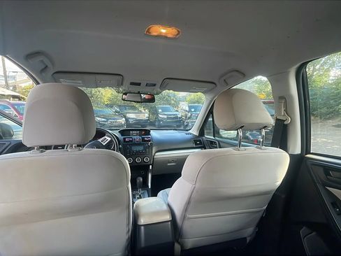 Used 2015 Subaru Forester 2.5i w/ Alloy Wheel Package AWD/4WD image 22