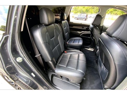 Used 2022 Kia Telluride EX w/ EX Premium Package AWD/4WD image 25