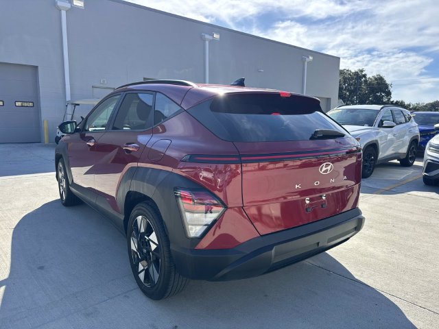 Used 2024 Hyundai Kona SEL FWD image 5