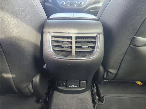 Used 2024 Chevrolet Malibu LT image 21