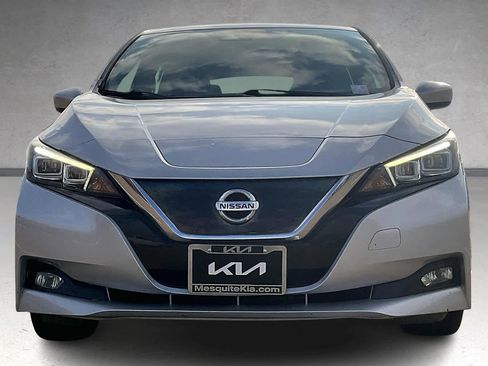 Used 2018 Nissan Leaf SV w/ SV Technology Package image 6