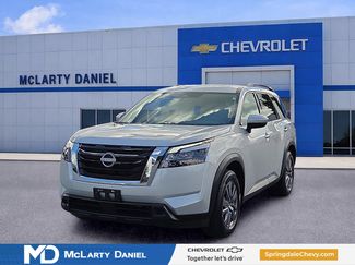 Used 2025 Nissan Pathfinder SV FWD video 2