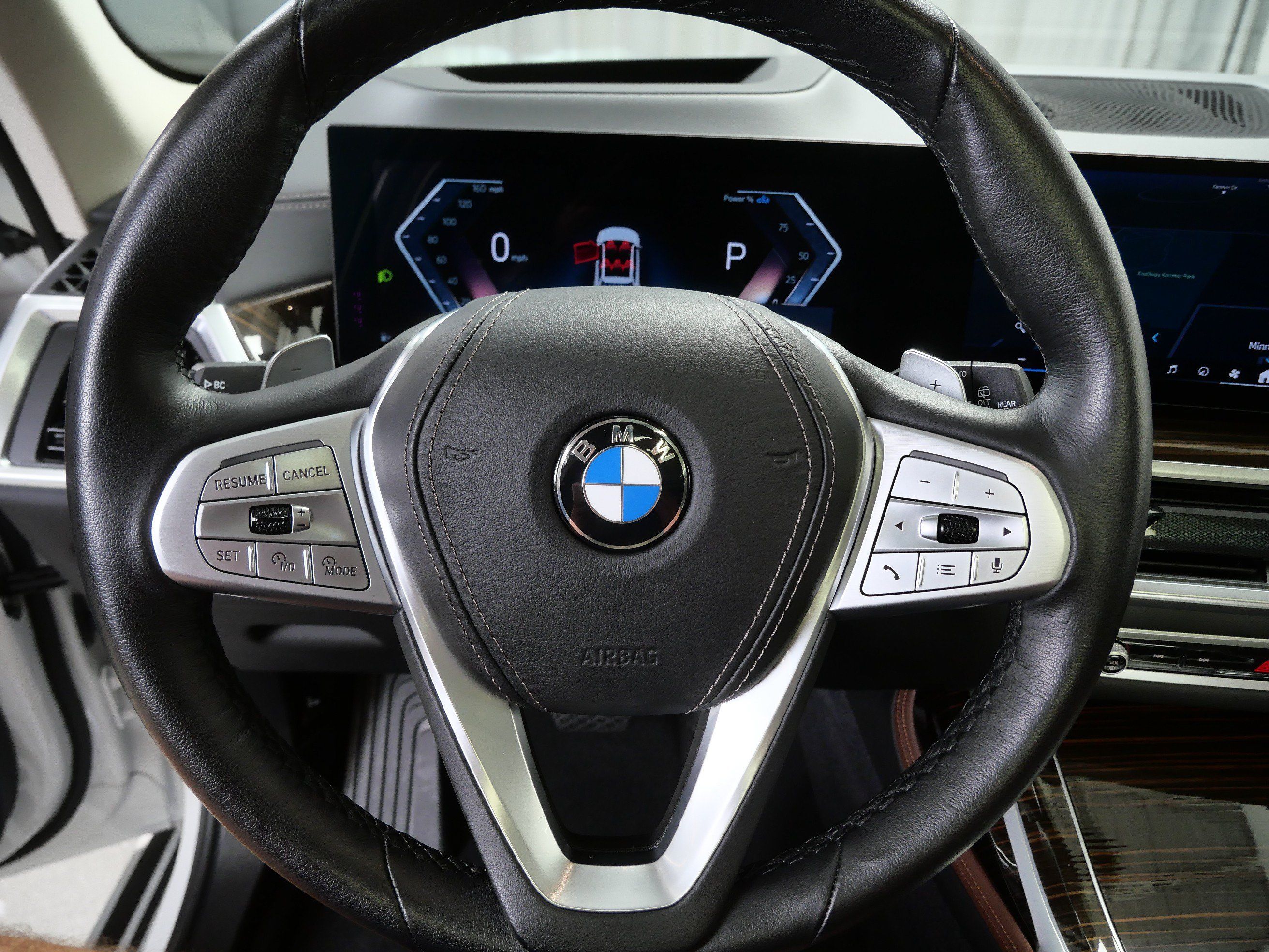 Used 2026 BMW X7 xDrive40i AWD/4WD image 26