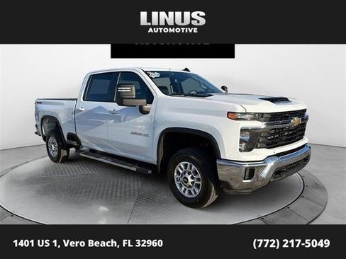 Used 2025 Chevrolet Silverado 2500 LT w/ Convenience Package image 1