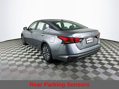 Used 2023 Nissan Altima 2.5 SV image 8