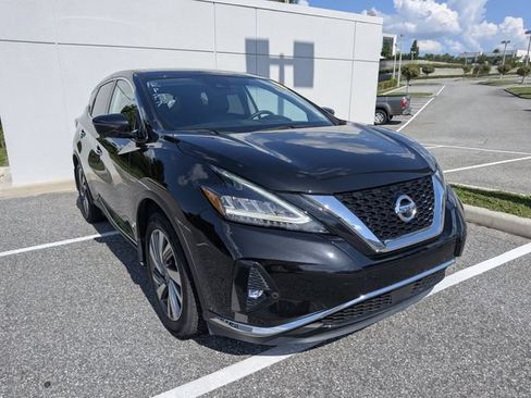 Used 2021 Nissan Murano SL w/ SL Moonroof Package FWD image 1