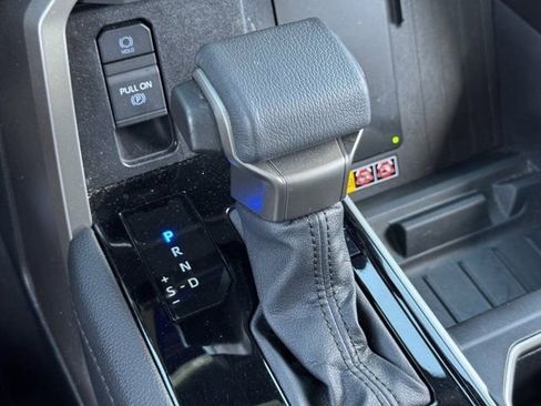 Used 2025 Toyota Tundra Limited w/ Power Package image 22