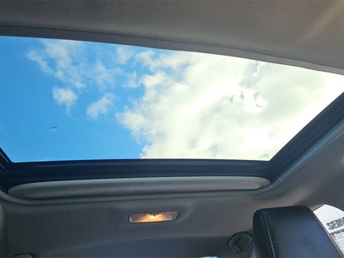 Used 2016 Toyota Corolla S image 22