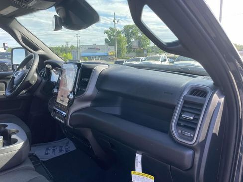 New 2026 RAM 2500 Tradesman AWD/4WD image 14